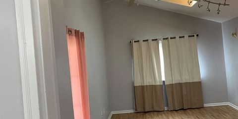 Capture- Living Room.JPG