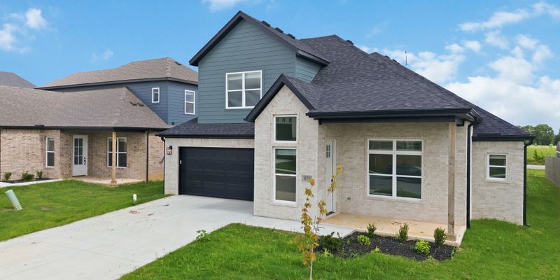 Centerton House: 970 Trestle Ln