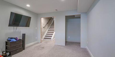 631 Eaton (16).jpg