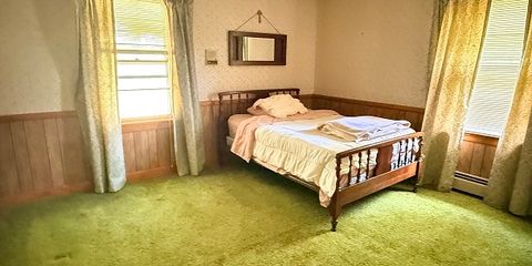 oakwood bedroom 1.jpg