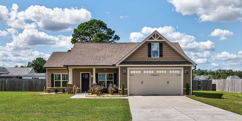 Princeton House: 27 Black Water Ct