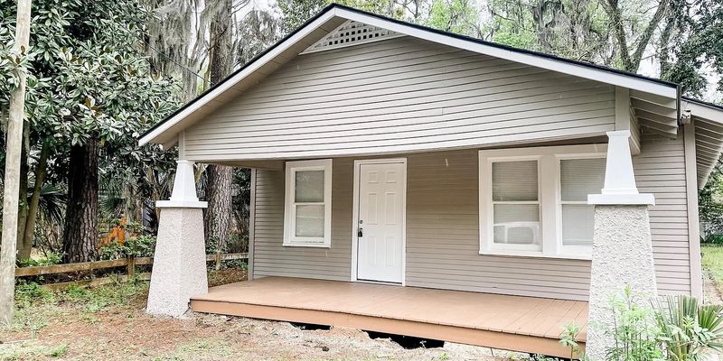 Savannah House: 59 St Johns Ave