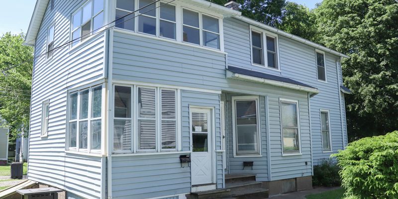 Moline Multiplex: 1118 14th Ave