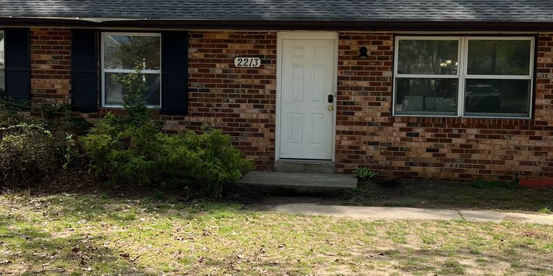 Richmond House: 2213 Capp Road