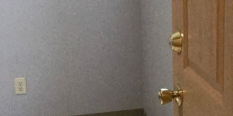 516 C bedroom basement.jpg