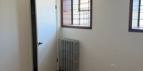 7001 S Vernon BF (12).jpeg
