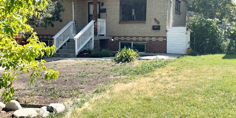 Denver House: 318 S Dale Ct