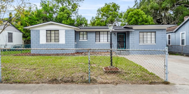 Jacksonville House: 2808 Fitzgerald St