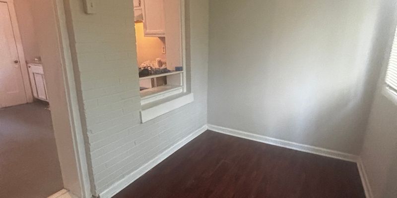 St. Louis Apartment: 6025-6025A Etzel