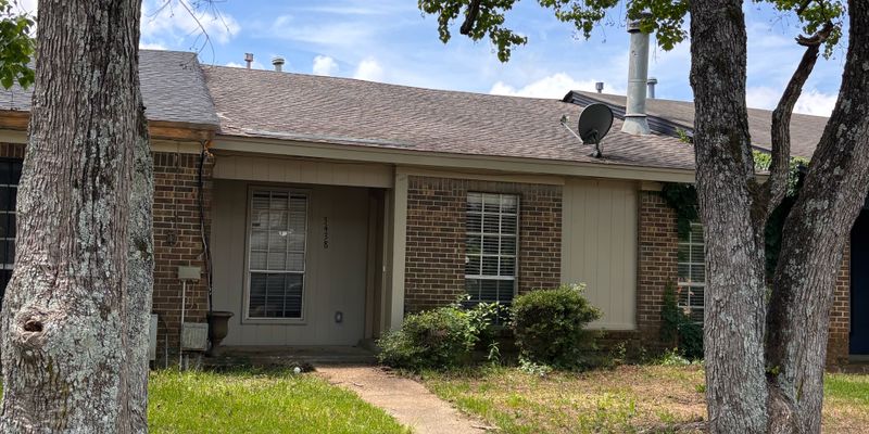 Montgomery House: 3438 Malabar Rd