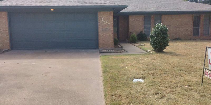 Athens House: 402 S Wofford St