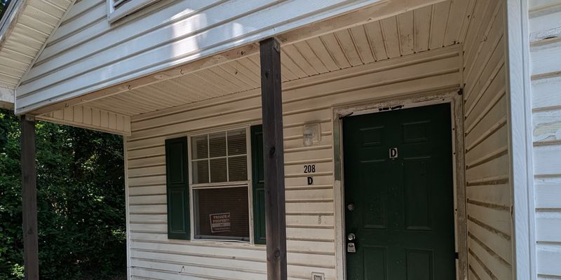 HEADLAND House: 208 S Broad St