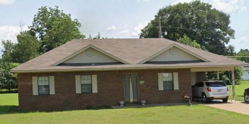 Wynne House: 2319 W Union Ave