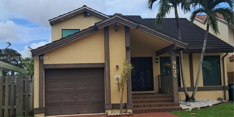 Miami House: 9645 SW 148th Pl