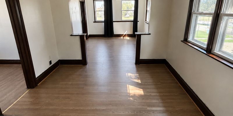 Buffalo Apartment: 136 Milton St