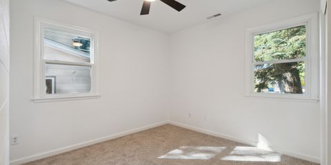 140 706 14th Ave.jpg