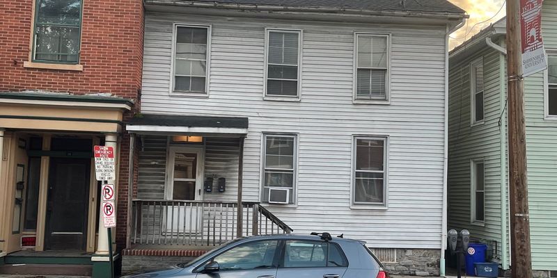 Shippensburg Apartment: 28 N Earl St