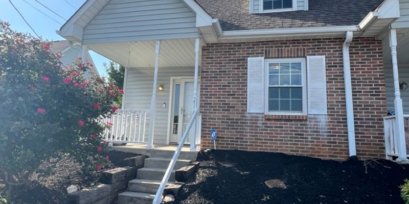 Knoxville House: 2119 Silverbrook Dr