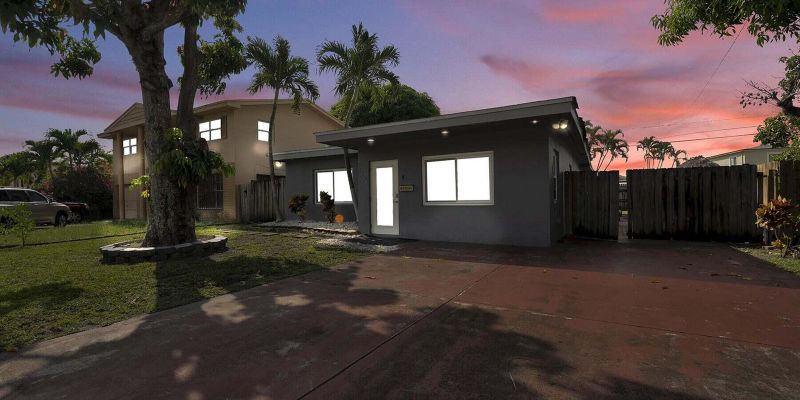 Pembroke Pines House: 6824 SW 5th St