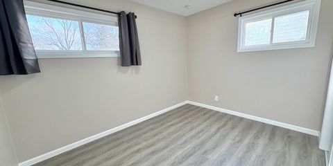 24833Lauren - 8.jpeg