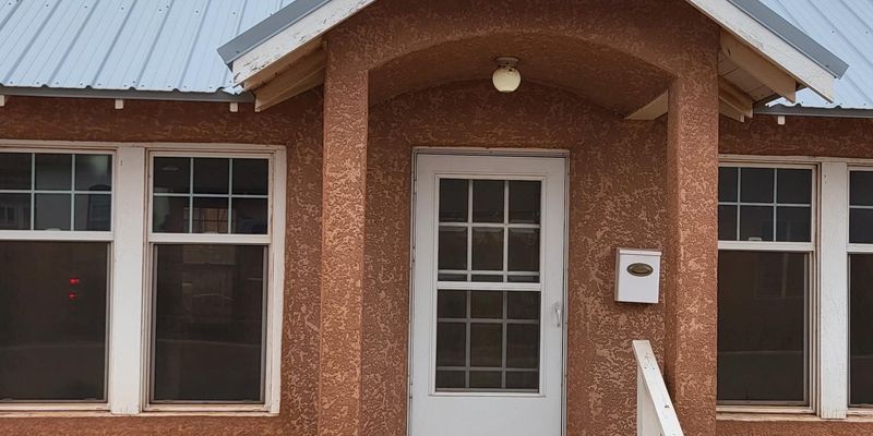 Winslow Apartment: 214 W Aspinwall St