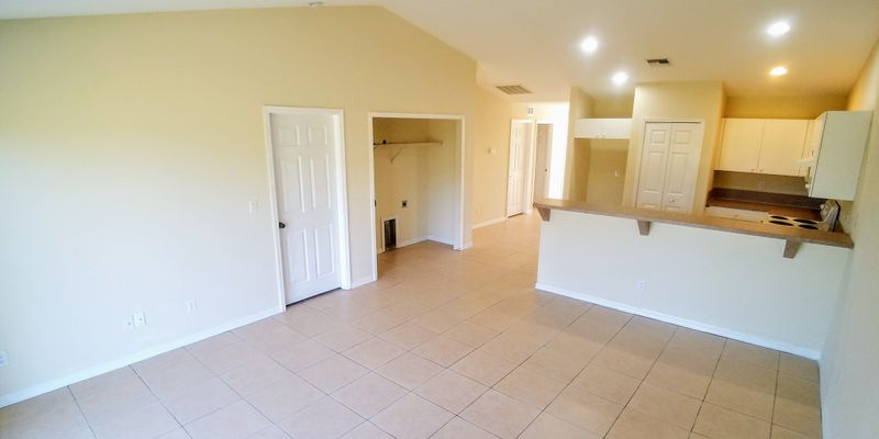 Lehigh Acres House: 4530 24th Street Southwest