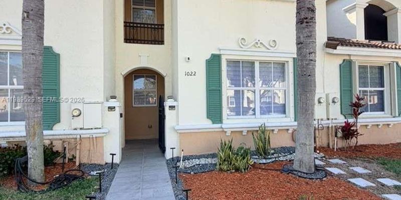 Homestead House: 1022 NE 42nd Terrace