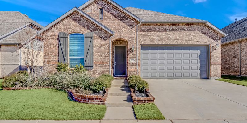 Argyle House: 1020 Hawks Wy