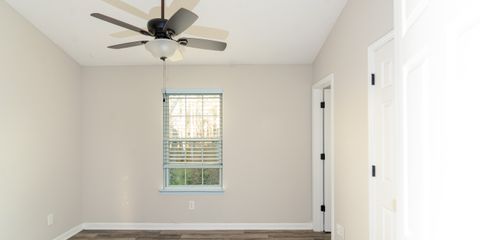 108 Watercrest Ct_ViZionZatBoydNetPhotography-13.jpg