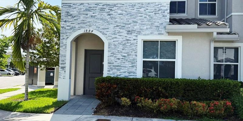 Homestead House: 1884 SE 27th Rd