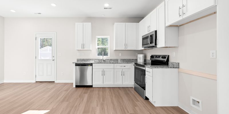 Kings Mountain House: 170 Crown Ct