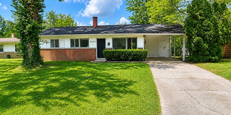 Indianapolis House: 5602 Glencoe St