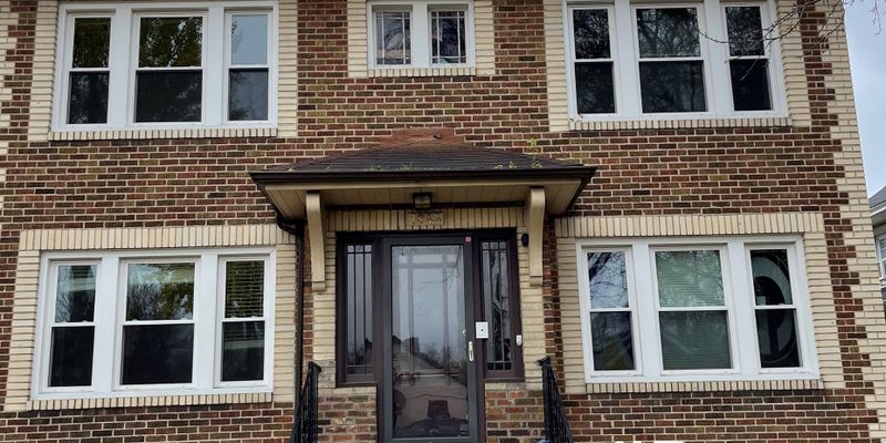 Saint Paul Apartment: 1844 Grand Ave