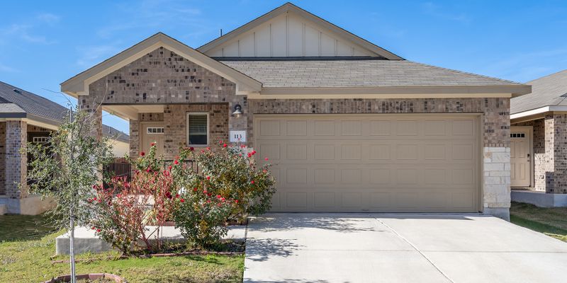 Liberty Hill House: 113 Outlaw Dr