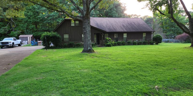Oxford House: 1528 Larhonda Dr