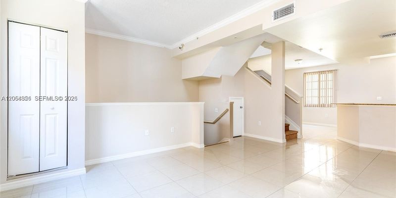Aventura Townhome: 2845 NE 185th St #906