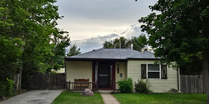 Aurora House: 1165 Nome St