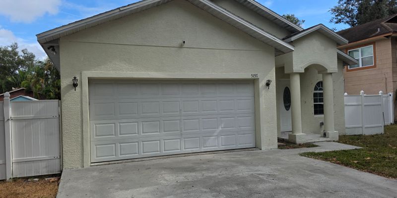 St. Petersburg House: 5157 Rena St