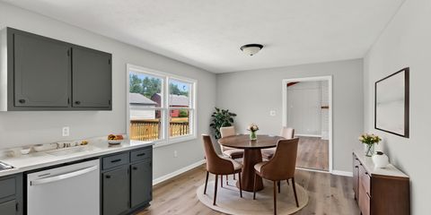 _TWC3064 - Dining Room - Standard - 3.jpg