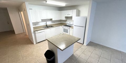 217 E 12 ST - All White Listing (8).jpg