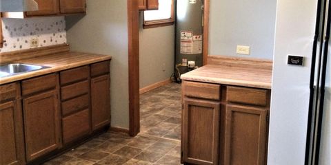 kitchen 2.jpg