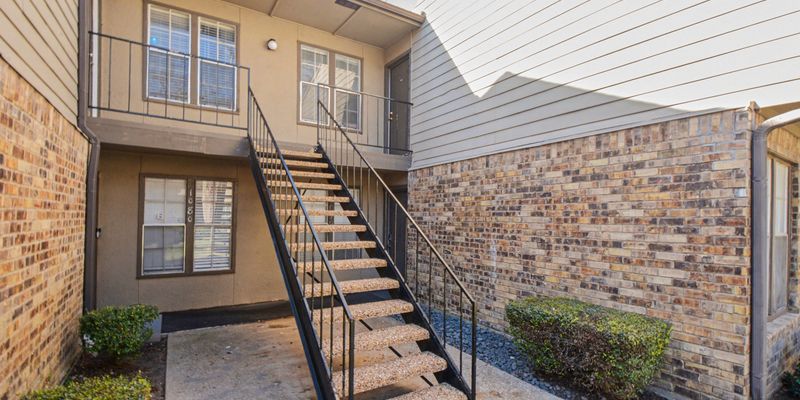 Dallas Condo: 5300 Keller Springs Rd