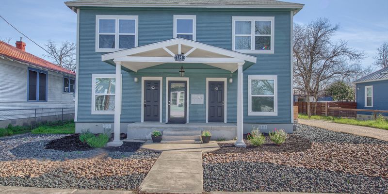 San Antonio Apartment: 114 Jacobs Street