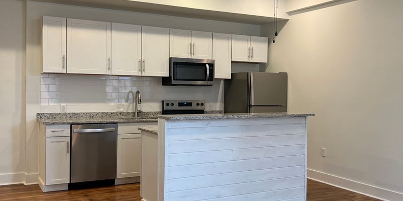 South Boston Apartment: 300 Main St.
