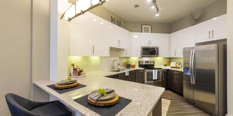 Houston Apartment: 4101 Greeley St