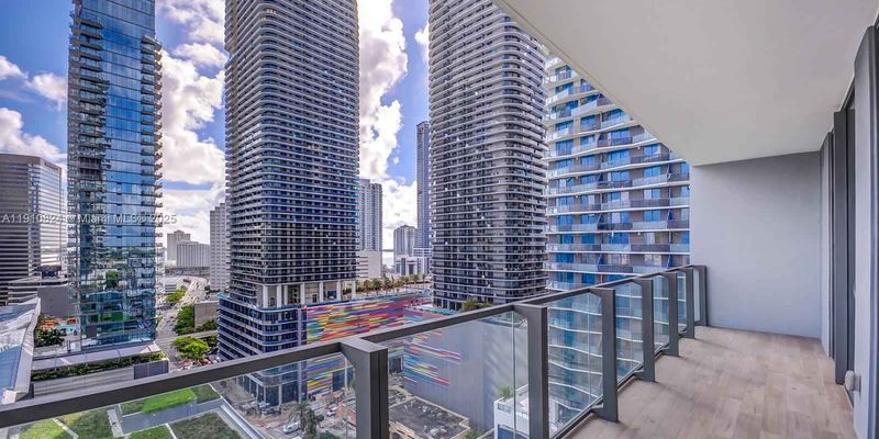 Miami Apartment: 88 SW 7th St