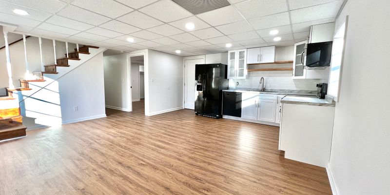 Gainesville House: 5254 Byers Rd