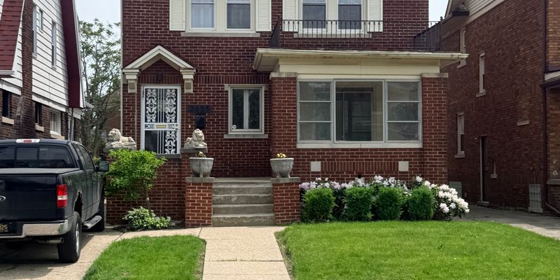 Detroit House: 2655 Collingwood St