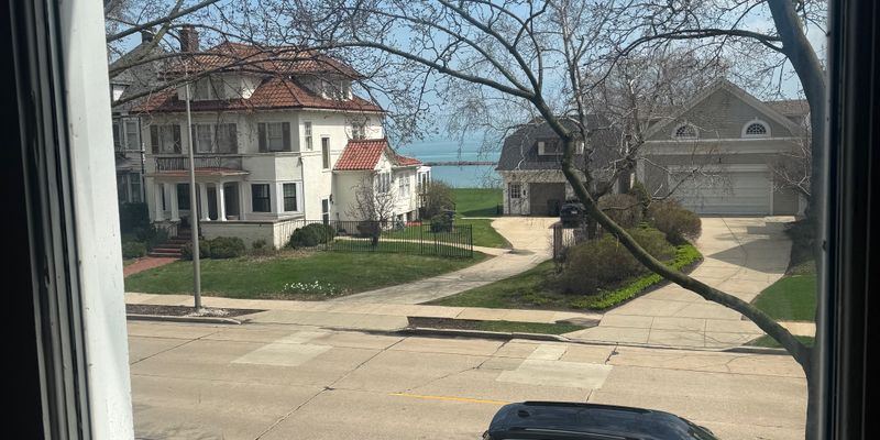 Racine Apartment: 1722 Wisconsin Ave