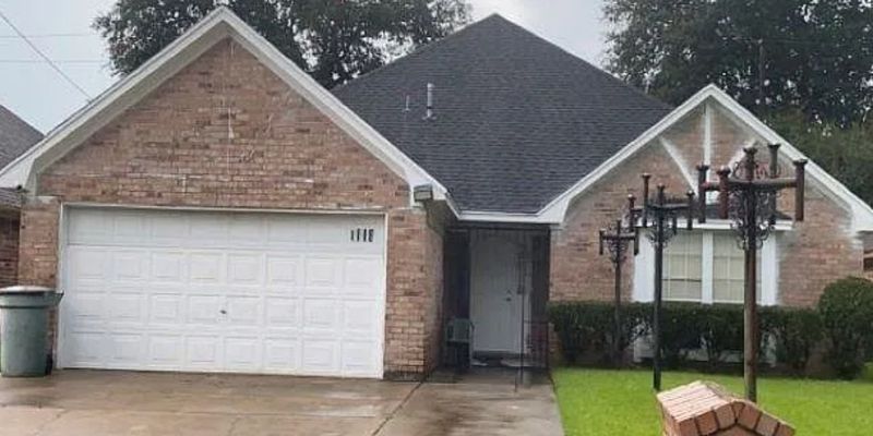 Beaumont House: 1119 Meadowvale Beaumont